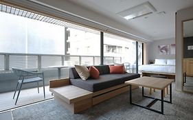 Premium Apart Monday Ginza East